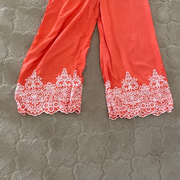 Jumpsuit. - Picture 2 of 3